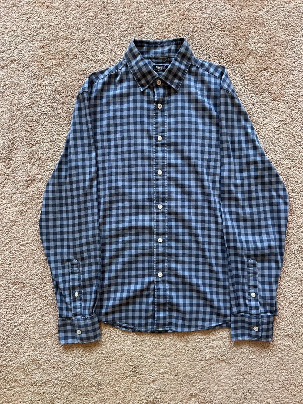 Faherty The Movement Shirt – Navy Skies Check – Medium